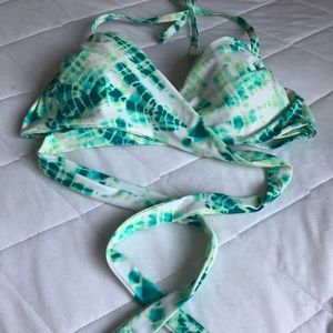 👙Victoria’s Secret Swim Top👙